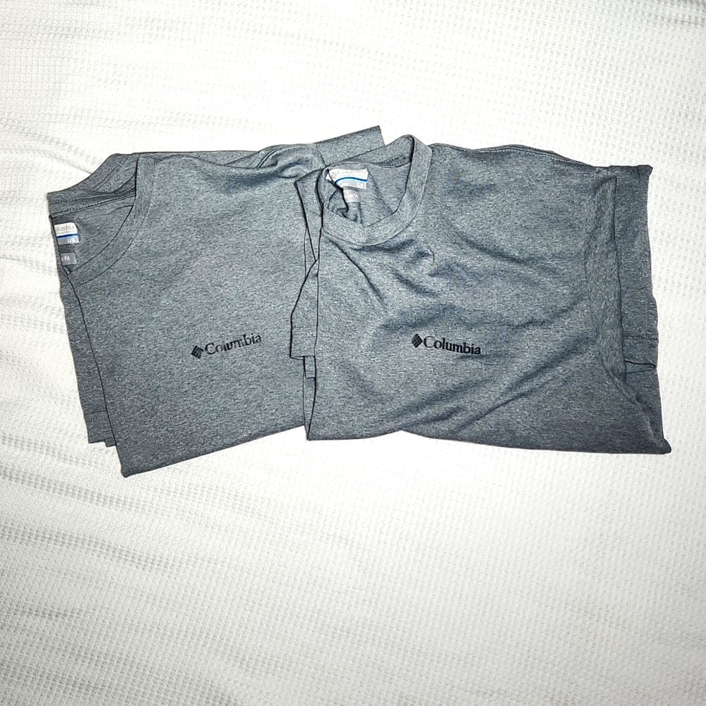 Men's L Gray Columbia T shirt